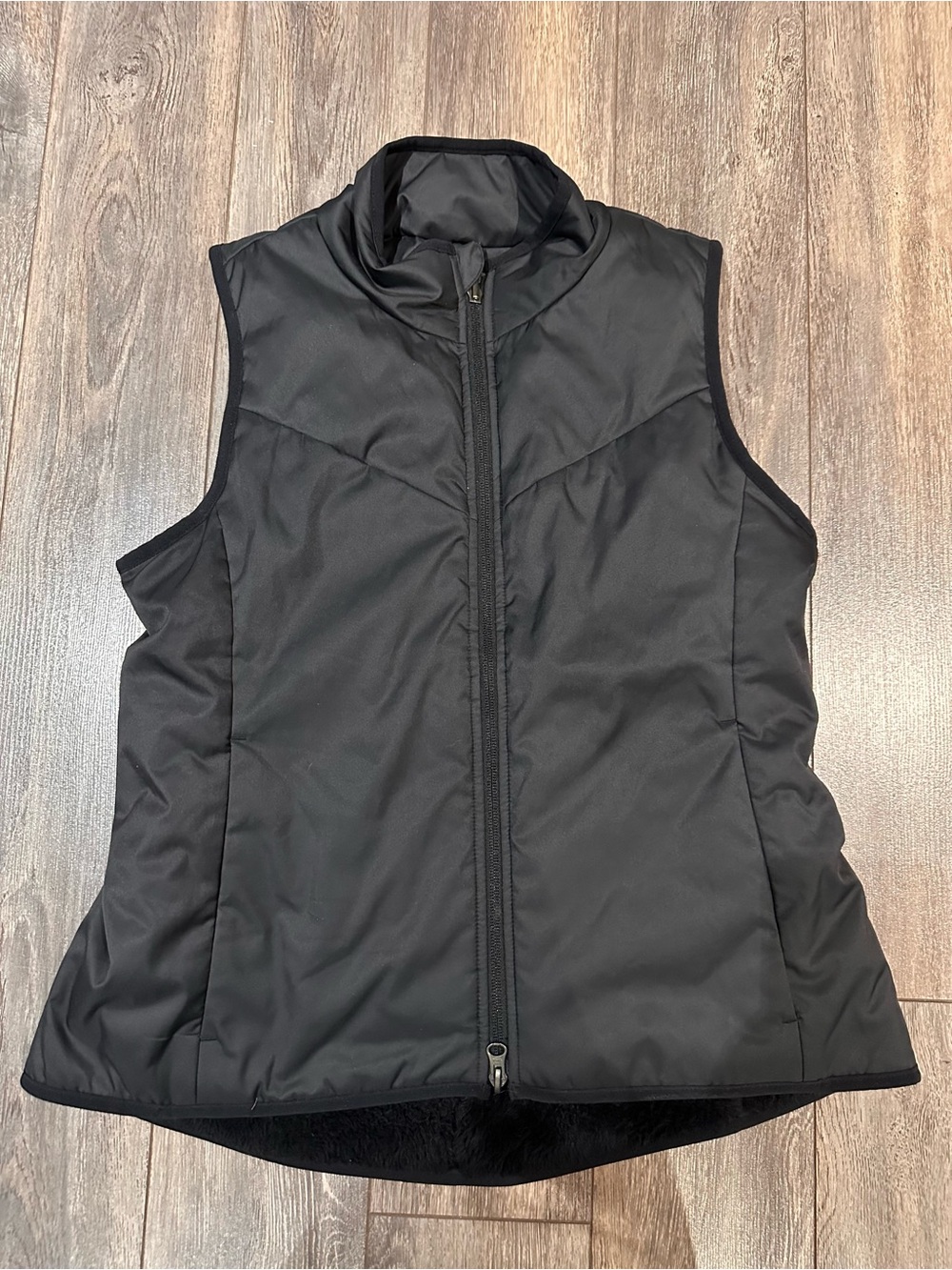 Nike Black Women's Quilted Reversible Zip Front Puffer Vest